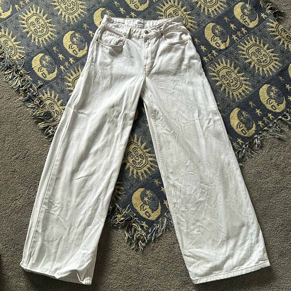 Wide leg white jeans